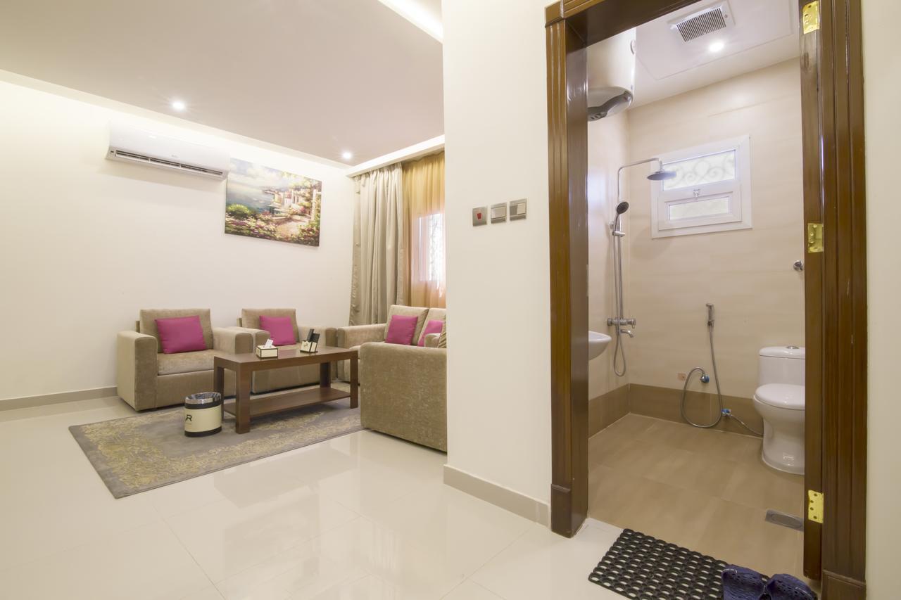 منازل الريم للشقق المخدومة Riyadh Exterior photo
